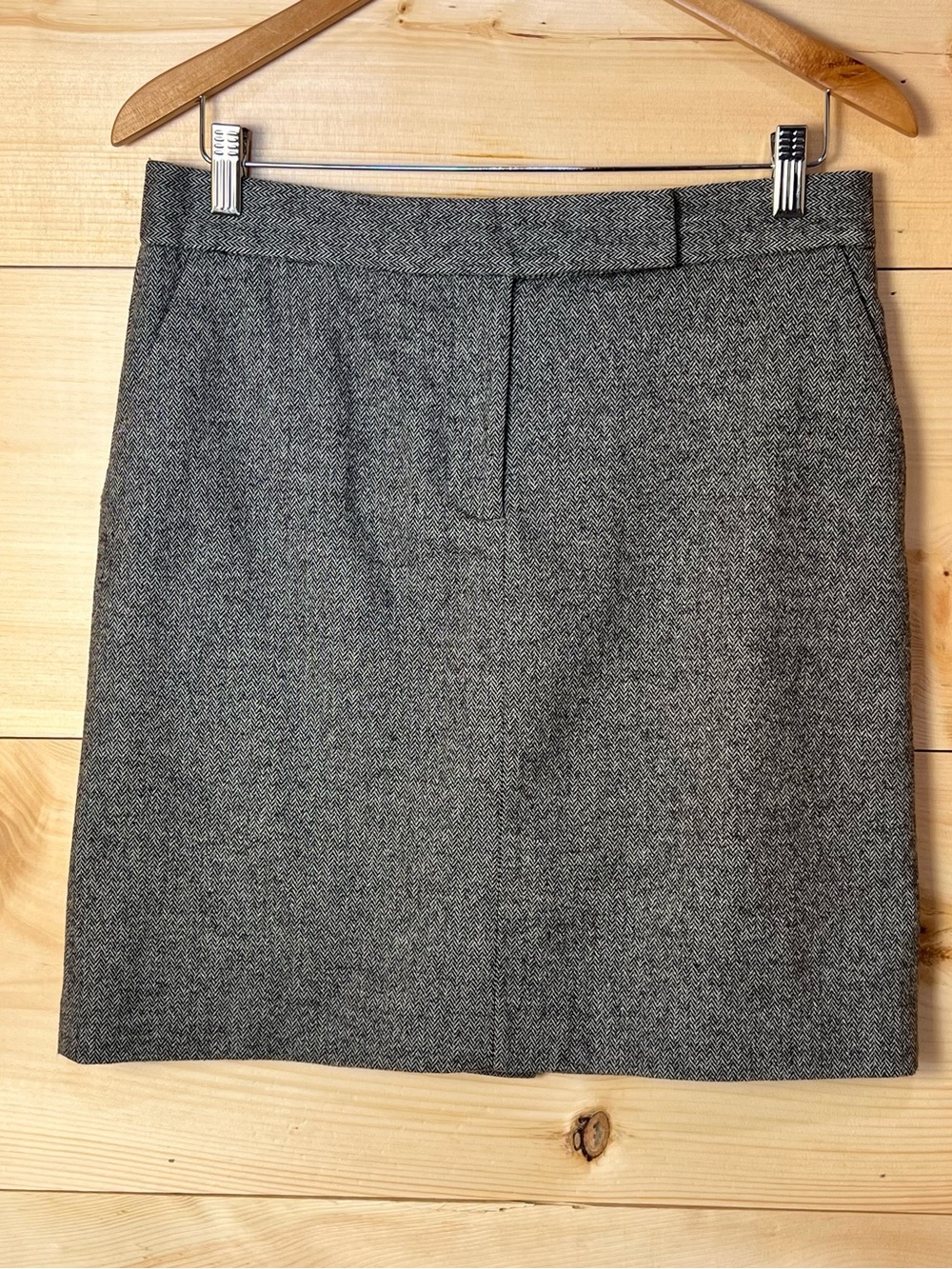 J. Crew Gray Wool Blend Herringbone Pencil Skirt - Dark Academia Career Girl